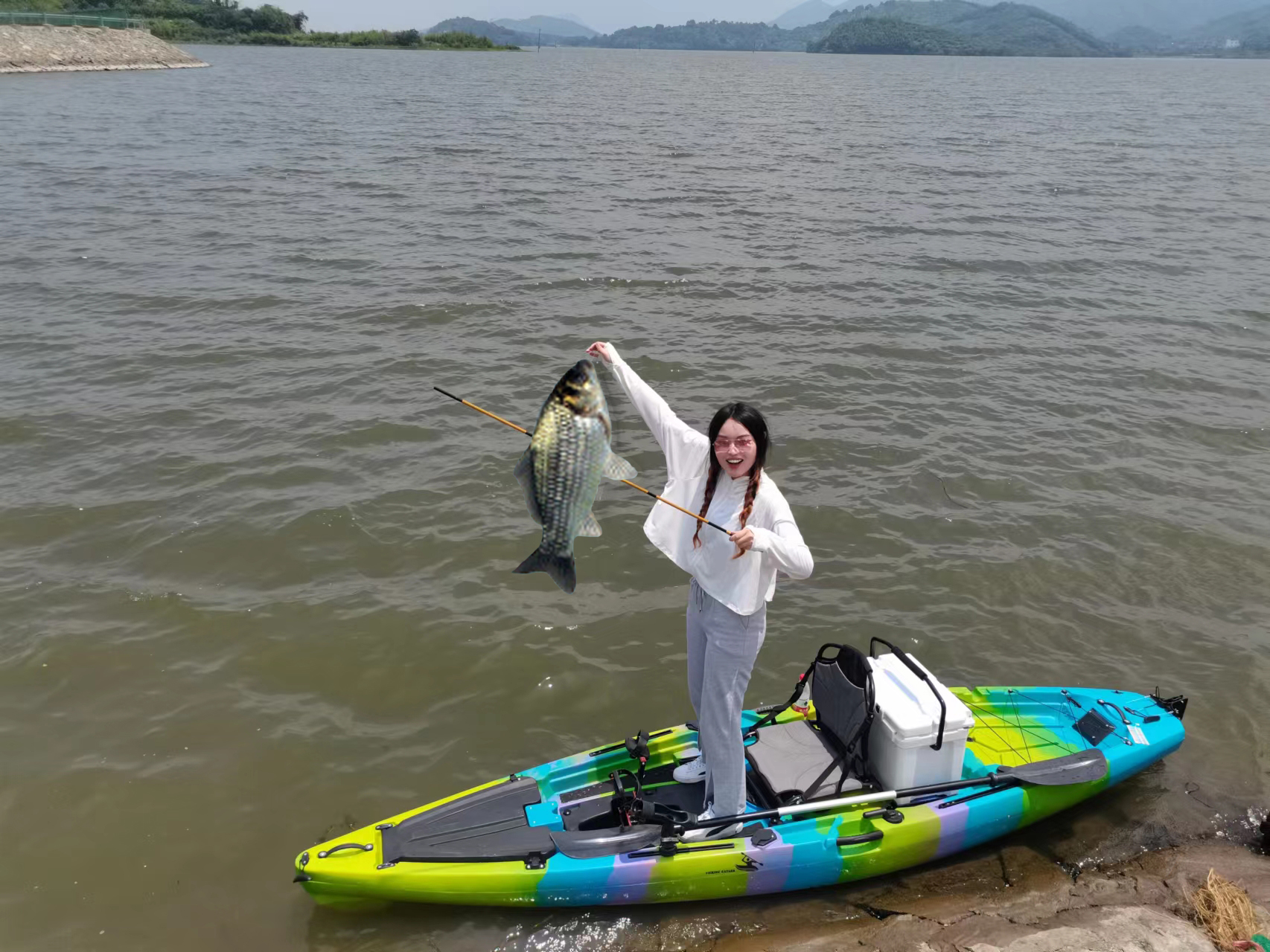 11.8ft Dual Pedal Drive Single - đánh giá và giá Fishing Kayak Sit In